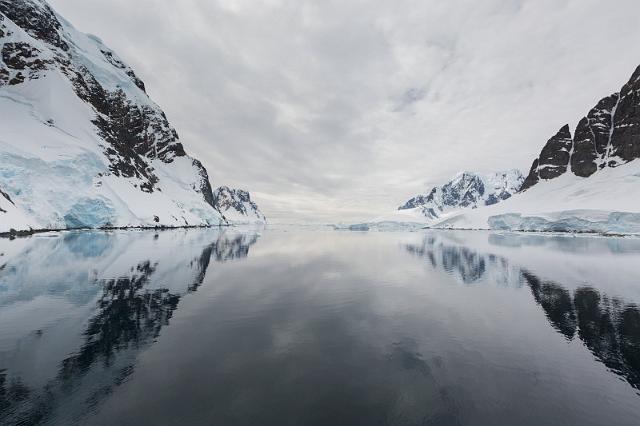 121 Antarctica, Lemaire Channel.jpg